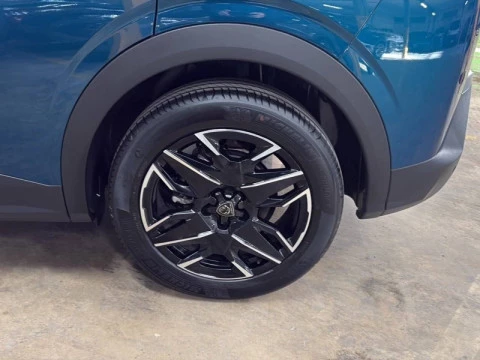 Peugeot 3008 Hybrid 1.2 107KW Allure eDCS6