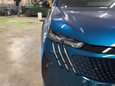 Peugeot 3008 Hybrid 1.2 107KW Allure eDCS6