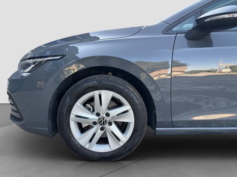 Volkswagen Golf 1.0 eTSI 81kW (110CV) DSG