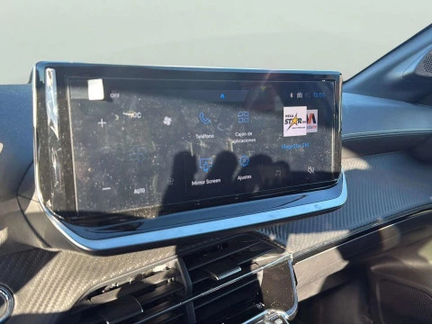 Peugeot 208  1.2 Hybrid GT e-DCS6 136