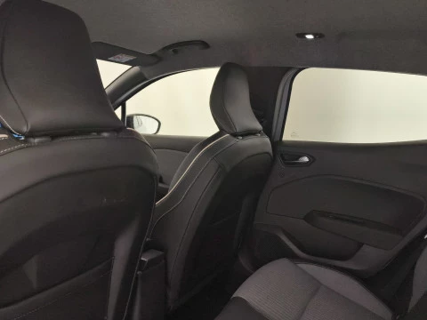 Renault Clio Techno E-Tech full hybrid 145 (103kw)