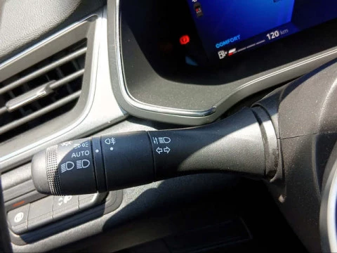 Renault Symbioz Techno mildhybrid 103 kW (140 CV)