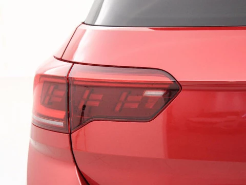 Volkswagen T-Roc 1.5 TSI DSG R-LINE 150CV 5P