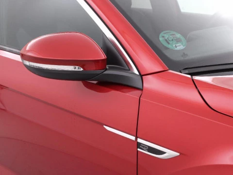 Volkswagen T-Roc 1.5 TSI DSG R-LINE 150CV 5P