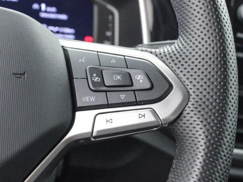 Volkswagen T-Roc 1.5 TSI DSG R-LINE 150CV 5P