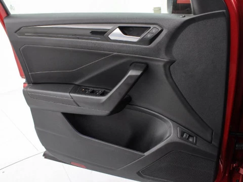 Volkswagen T-Roc 1.5 TSI DSG R-LINE 150CV 5P