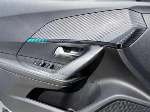 Peugeot 2008 Eléctrico Allure Pack 100 kW (136 CV)