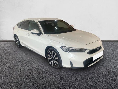 Honda Civic 2.0 i-MMD Elegance CVT