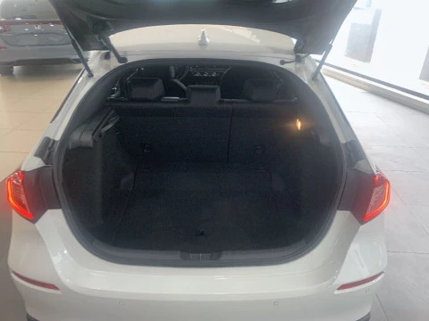 Honda Civic 2.0 i-MMD Elegance CVT