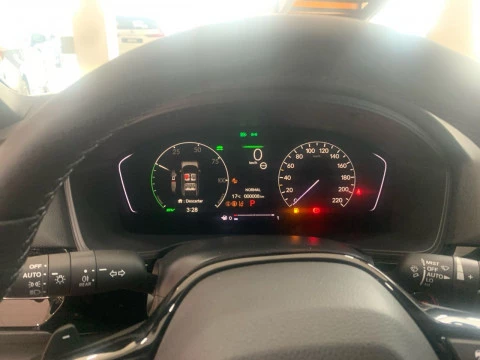 Honda Civic 2.0 i-MMD Elegance CVT