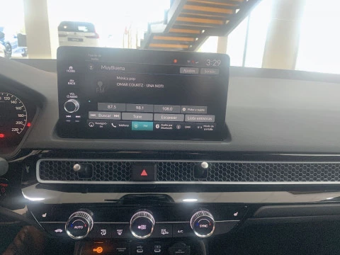 Honda Civic 2.0 i-MMD Elegance CVT
