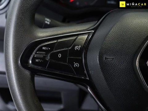 Renault Trafic Furgon L1H1 Blue dCi 81 kW (110 CV)