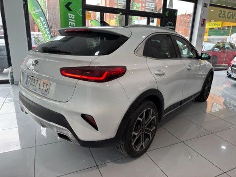 Kia Ceed X 1.6 T-GDi Emotion 150 kW (204 CV) DCT