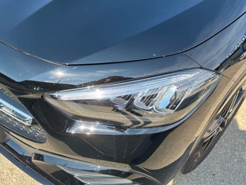 Mercedes-Benz GLA  250 e