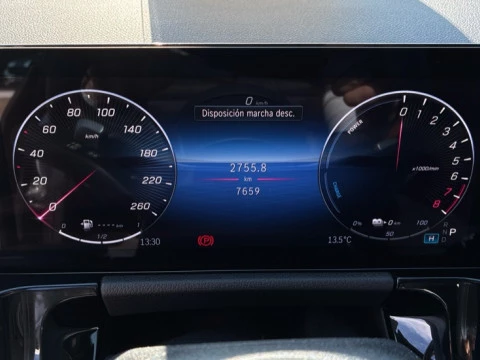 Mercedes-Benz GLA  250 e