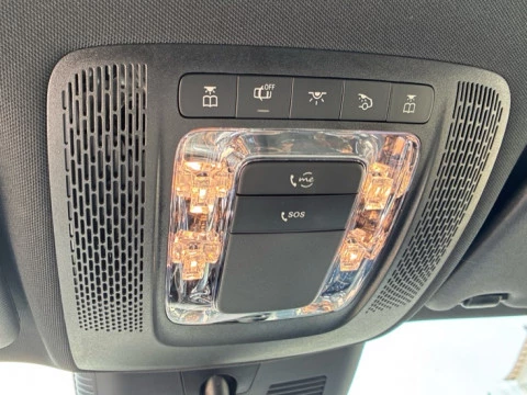 Mercedes-Benz GLA  250 e