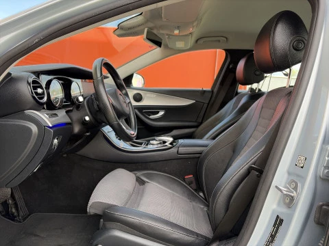 Mercedes-Benz Clase E 300 180 kW (245 CV)