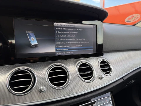 Mercedes-Benz Clase E 300 180 kW (245 CV)