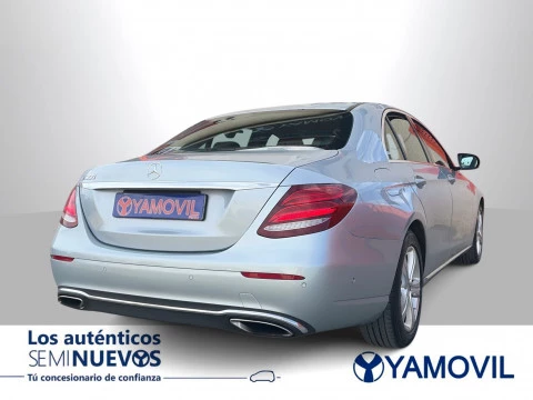 Mercedes-Benz Clase E 300 180 kW (245 CV)