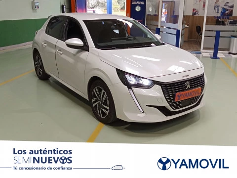 Peugeot 208 PureTech 100 Allure Pack EAT8 75 kW (100 CV)