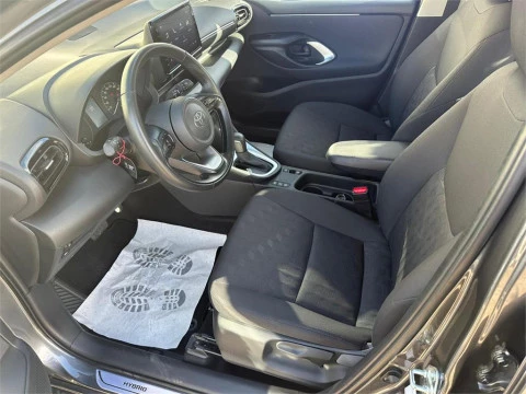 Toyota Yaris 120H 1.5 Active Plus