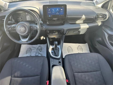 Toyota Yaris 120H 1.5 Active Plus