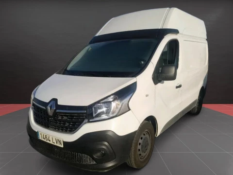 Renault Trafic Furgón L1H2 2.0 145CV | Altura Sobreelevada | Desde 335 € al mes