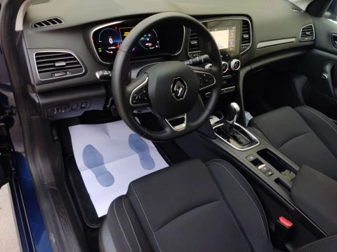 Renault Megane S.T. Business E-TECH Híbrido ench. 117kW