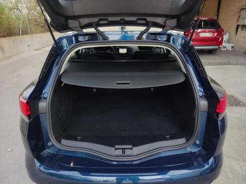 Renault Megane S.T. Business E-TECH Híbrido ench. 117kW