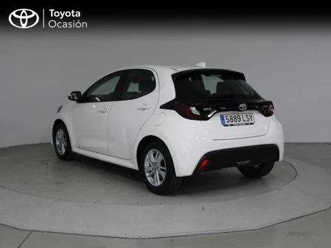 Toyota Yaris 1.5 120H Business Plus