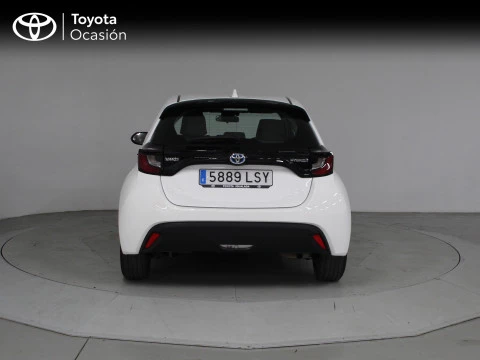 Toyota Yaris 1.5 120H Business Plus