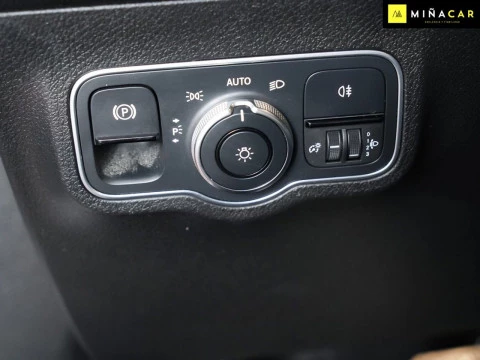 Mercedes-Benz GLB 2.0 200 D 4MATIC DCT 110KW 150CV