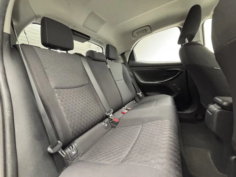 Toyota Yaris 1.5 120H Business Plus