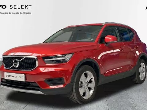 Volvo XC40 1.5 T2 MOMENTUM PRO AUTO 5P Volvo XC40 1.5 T2 MOMENTUM PRO AUTO 5P