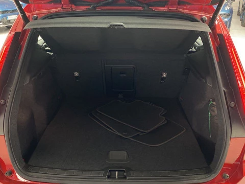 Volvo XC40 1.5 T2 MOMENTUM PRO AUTO 5P