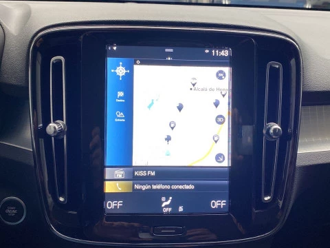 Volvo XC40 1.5 T2 MOMENTUM PRO AUTO 5P