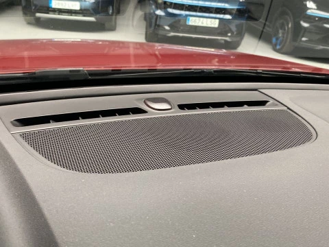 Volvo XC40 1.5 T2 MOMENTUM PRO AUTO 5P