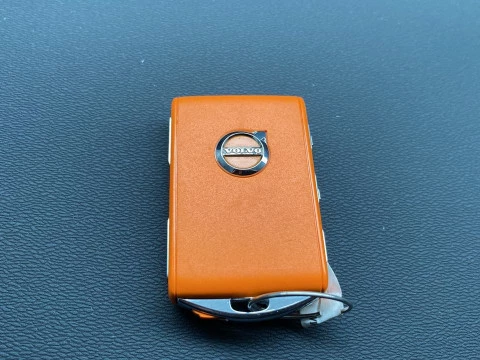 Volvo XC40 1.5 T2 MOMENTUM PRO AUTO 5P