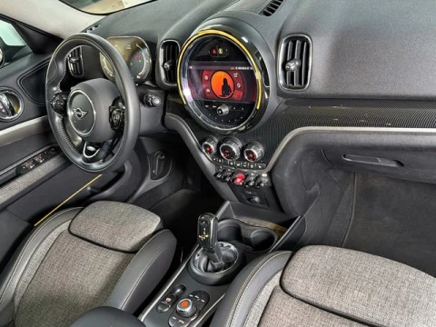 MINI Countryman Cooper D 110 kW (150 CV)