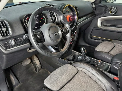 MINI Countryman Cooper D 110 kW (150 CV)