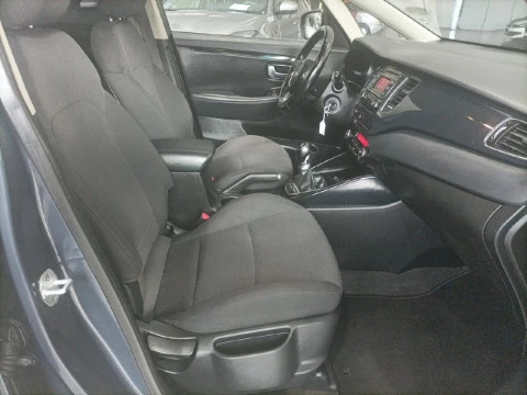 Kia Carens 1.7 CRDi VGT 115CV Concept Eco-Dynam 5pl