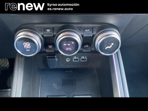 Renault Clio techno Eco-G 100cv (74kW)