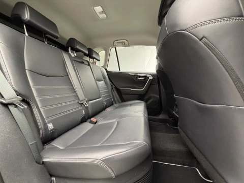 Toyota Rav4 2.5l 220H Advance Plus