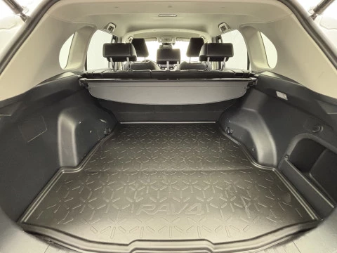 Toyota Rav4 2.5l 220H Advance Plus