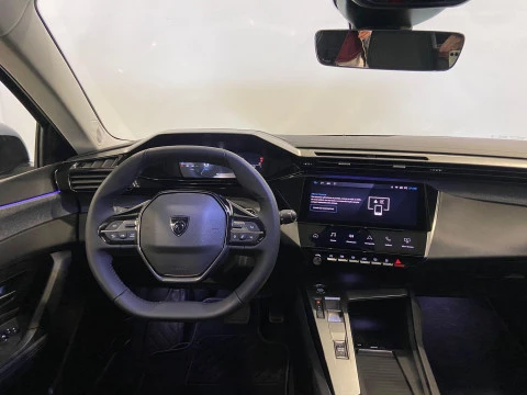 Peugeot 308 5P Allure BlueHDi 130 S&S EAT8