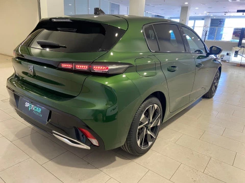 Peugeot 308 5P Allure BlueHDi 130 S&S EAT8