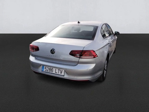 Volkswagen Passat Business 2.0 TDI 110kW (150CV)