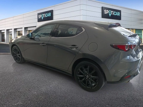 Mazda3 2.0 e-SKYACTIV-G 88KW HOMURA