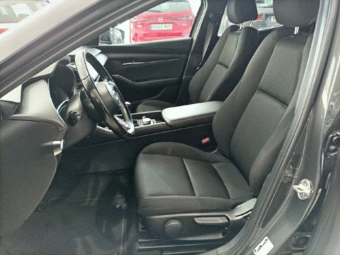 Mazda3 2.0 e-SKYACTIV-G 88KW HOMURA