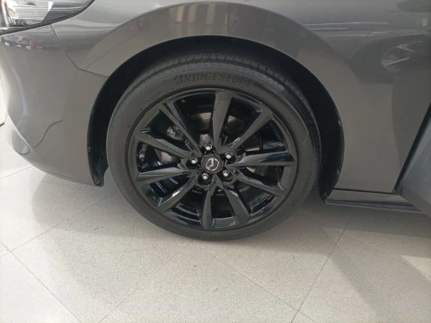 Mazda3 2.0 e-SKYACTIV-G 88KW HOMURA